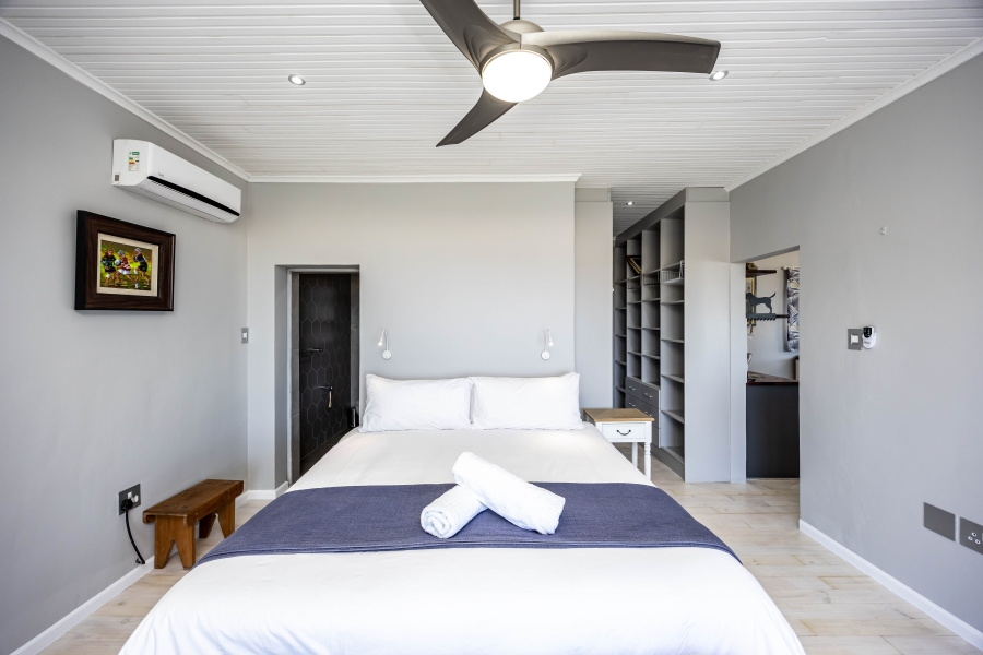 7 Bedroom Property for Sale in Cintsa East Eastern Cape